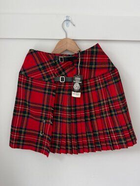VINTAGE 100% Pure Wool Royal Stewart Tartan Plaid Pleated Kilt Skirt - W26 (NWT)